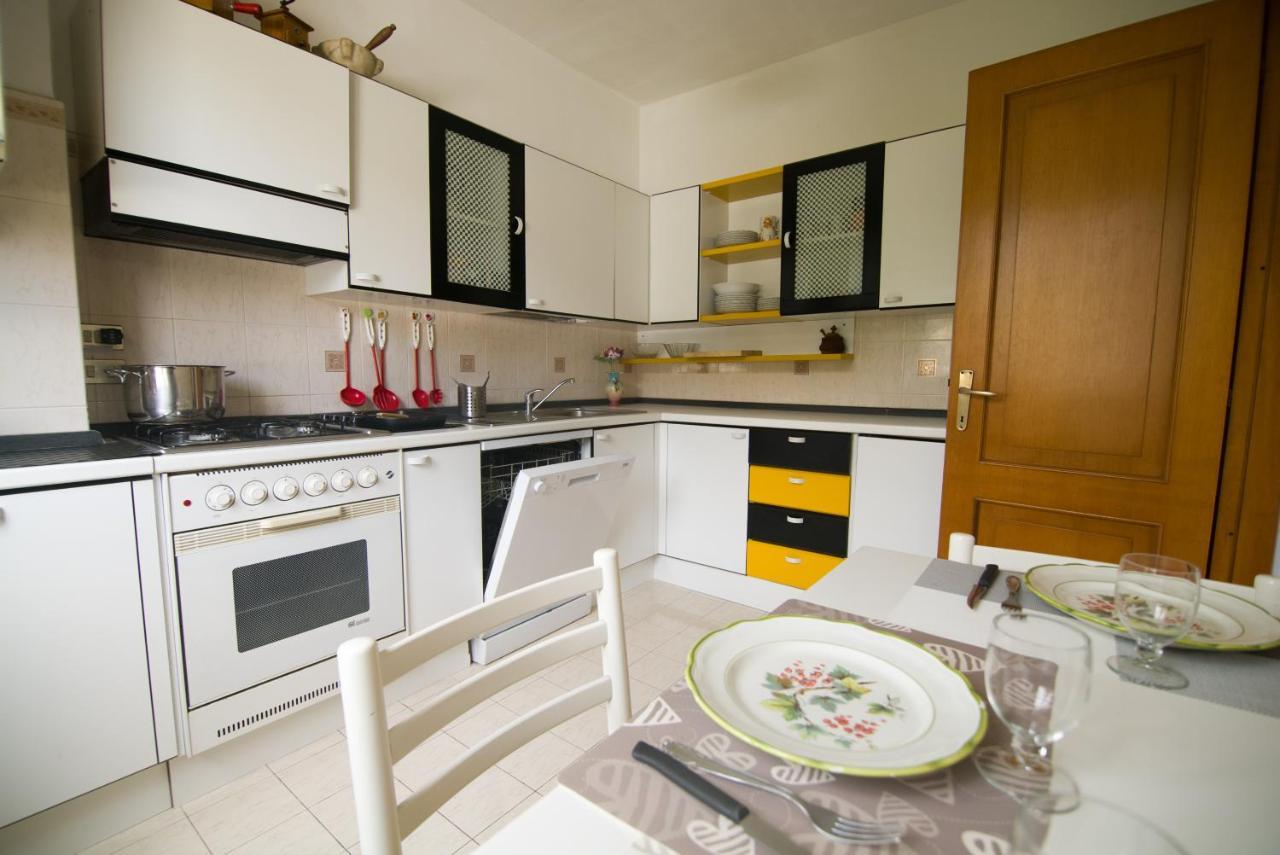 Noemi Apartment 5 Lands Paradise Levanto Bagian luar foto